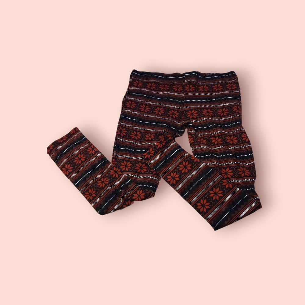 Floral Poinsetta Pattern Kids Holiday Leggings - Red and Black
